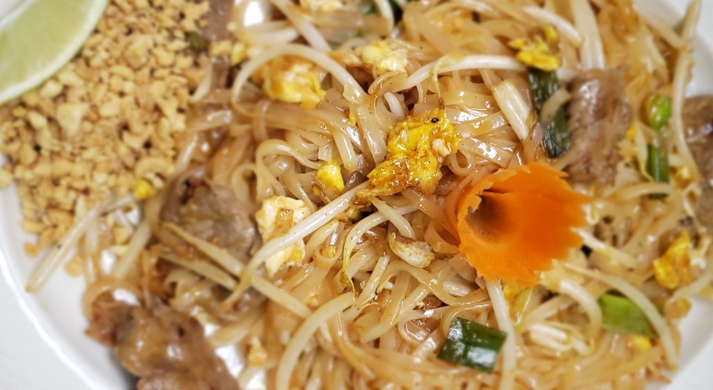 image-763236-Beef_Pad_Thai_2018.w640.jpg